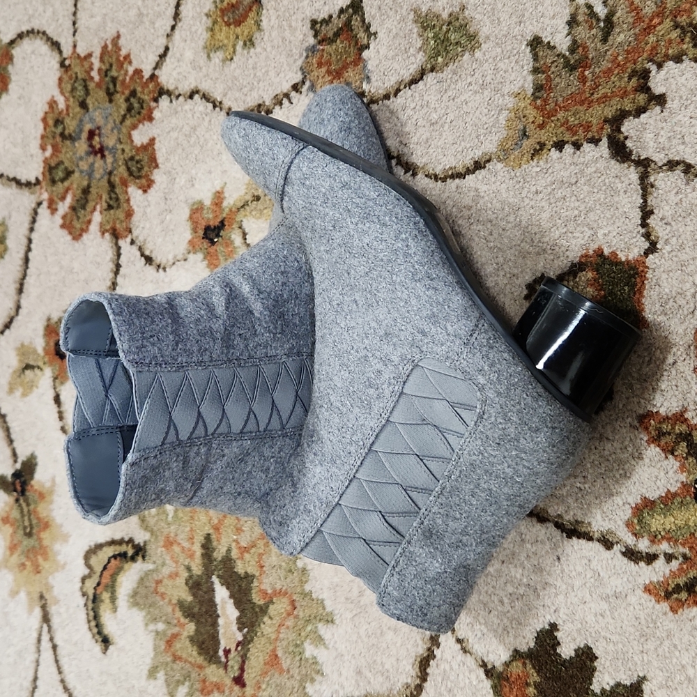 Nine West Boots
